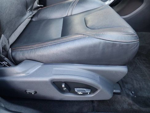 Used 2017 Volvo XC60 T6 Dynamic w/ Climate Package image 34