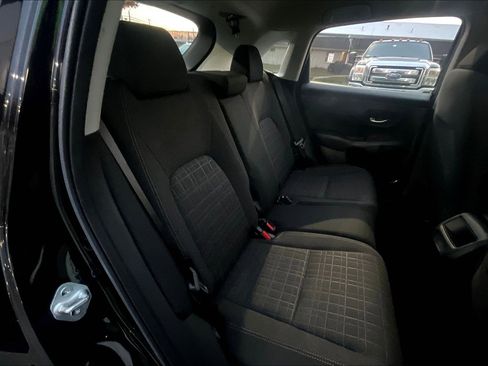 Used 2023 Honda HR-V LX image 31