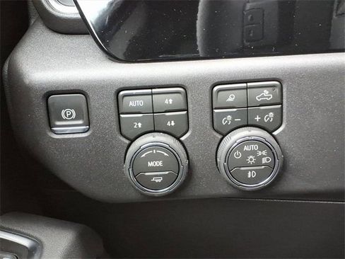 New 2026 Chevrolet Silverado 1500 LT Trail Boss w/ LT Trail Boss Premium Package image 14