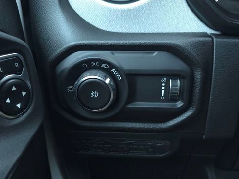 New 2026 Jeep Wrangler Sport S image 28