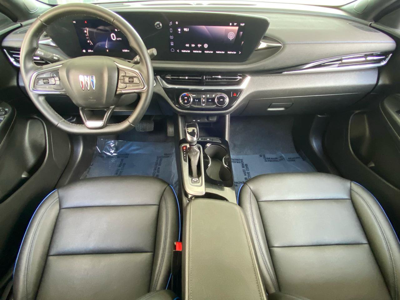 Used 2025 Buick Envista Sport Touring FWD image 6