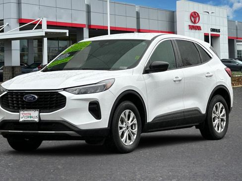 Used 2024 Ford Escape Active w/ Tech Pack #1 image 8