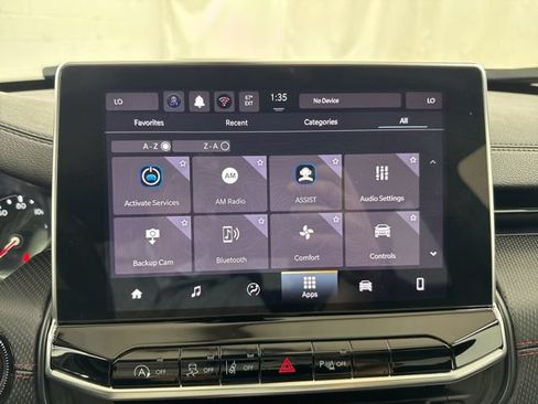 Used 2025 Jeep Compass Trailhawk AWD/4WD image 36