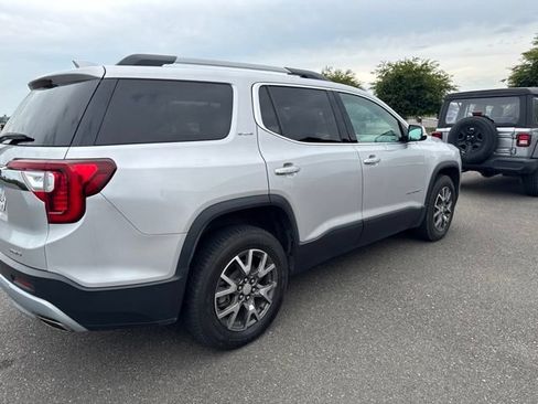 Used 2020 GMC Acadia SLE w/ GMC Pro Grade Package AWD/4WD image 4