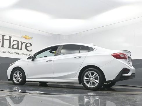 Used 2017 Chevrolet Cruze LT w/ Sun And Sound Package image 51