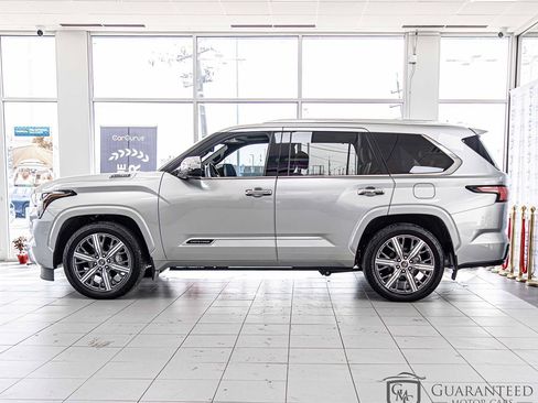 Used 2023 Toyota Sequoia Capstone image 6