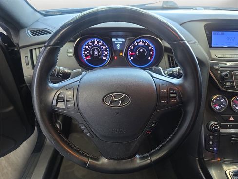 Used 2013 Hyundai Genesis 2.0T image 12