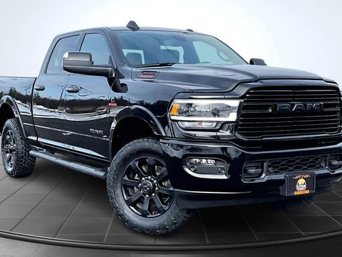 Used 2020 RAM 3500 Laramie image 22