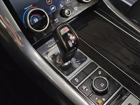 Used 2019 Land Rover Range Rover Sport HSE image 12