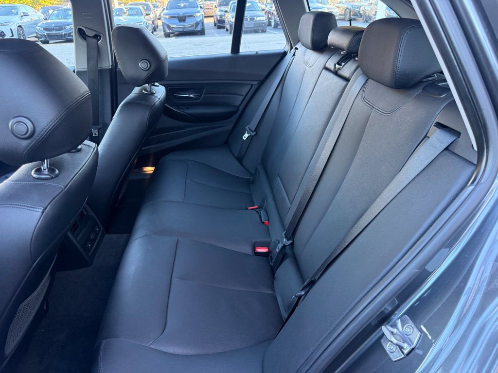 Used 2015 BMW 328i xDrive Wagon AWD/4WD image 13