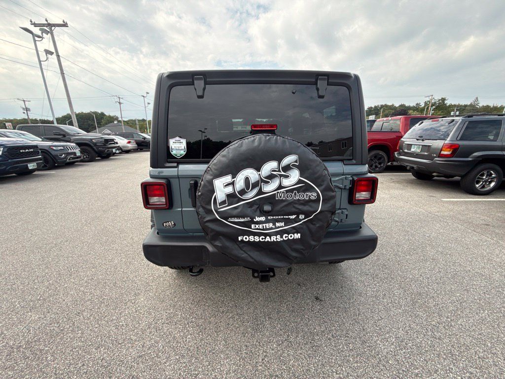 Certified 2024 Jeep Wrangler Unlimited Sport AWD/4WD image 4
