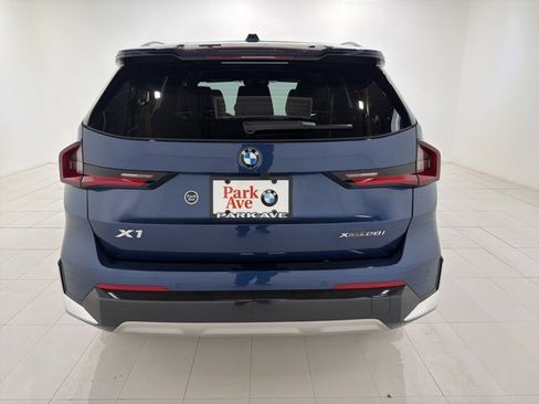 Used 2025 BMW X1 xDrive28i w/ Convenience Package image 4