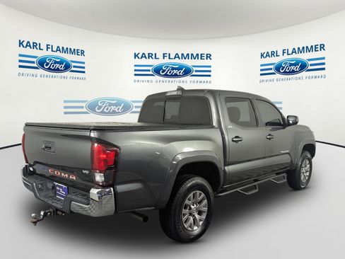 Used 2019 Toyota Tacoma SR5 RWD image 3