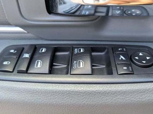 Used 2020 RAM 1500 Warlock w/ Electronics Group AWD/4WD image 15