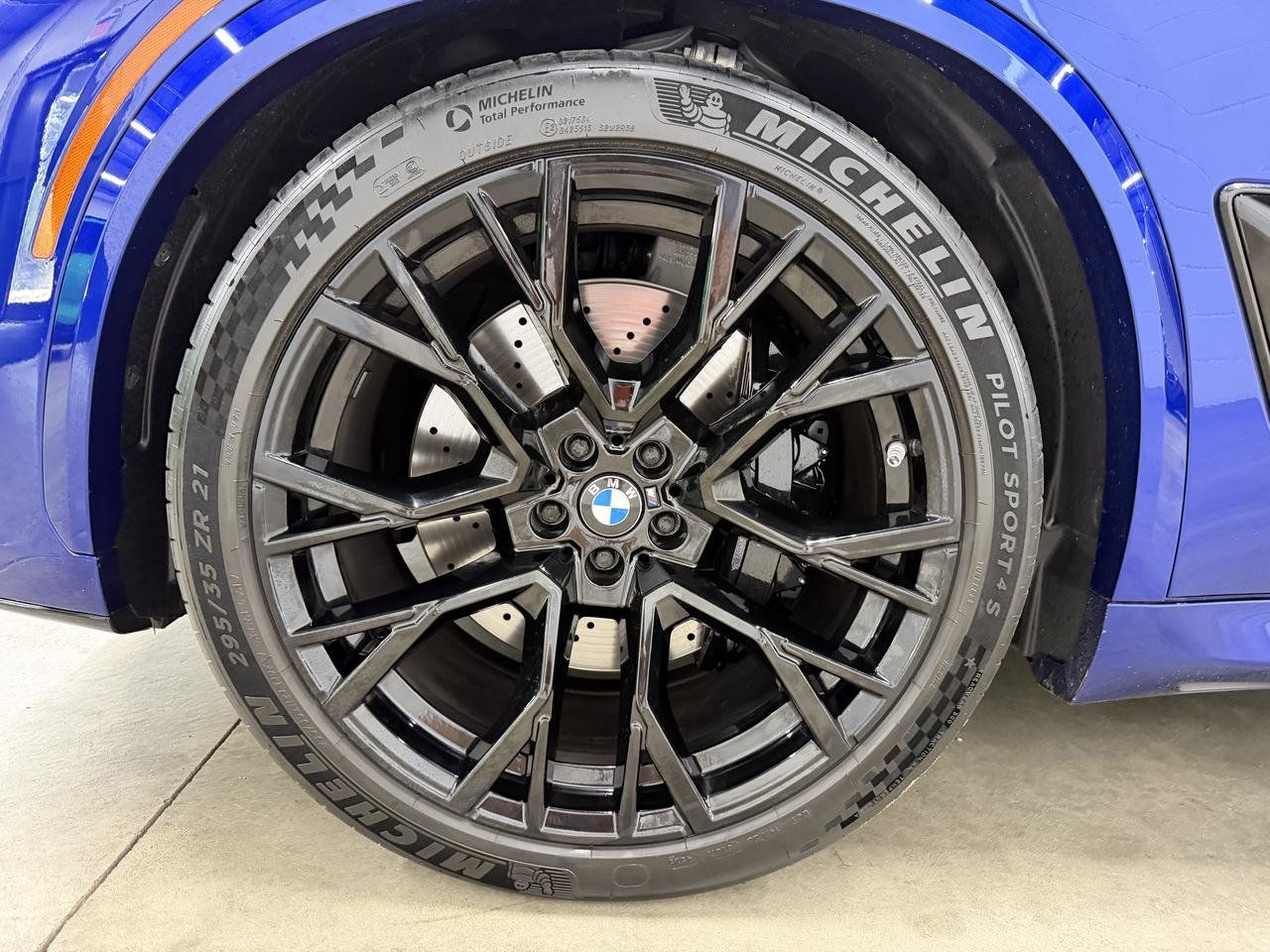 Used 2022 BMW X5 M w/ Competition Package 2 AWD/4WD image 7