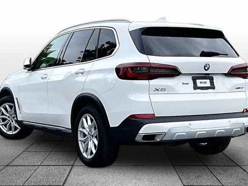 Used 2022 BMW X5 xDrive40i w/ Parking Assistance Package AWD/4WD image 5