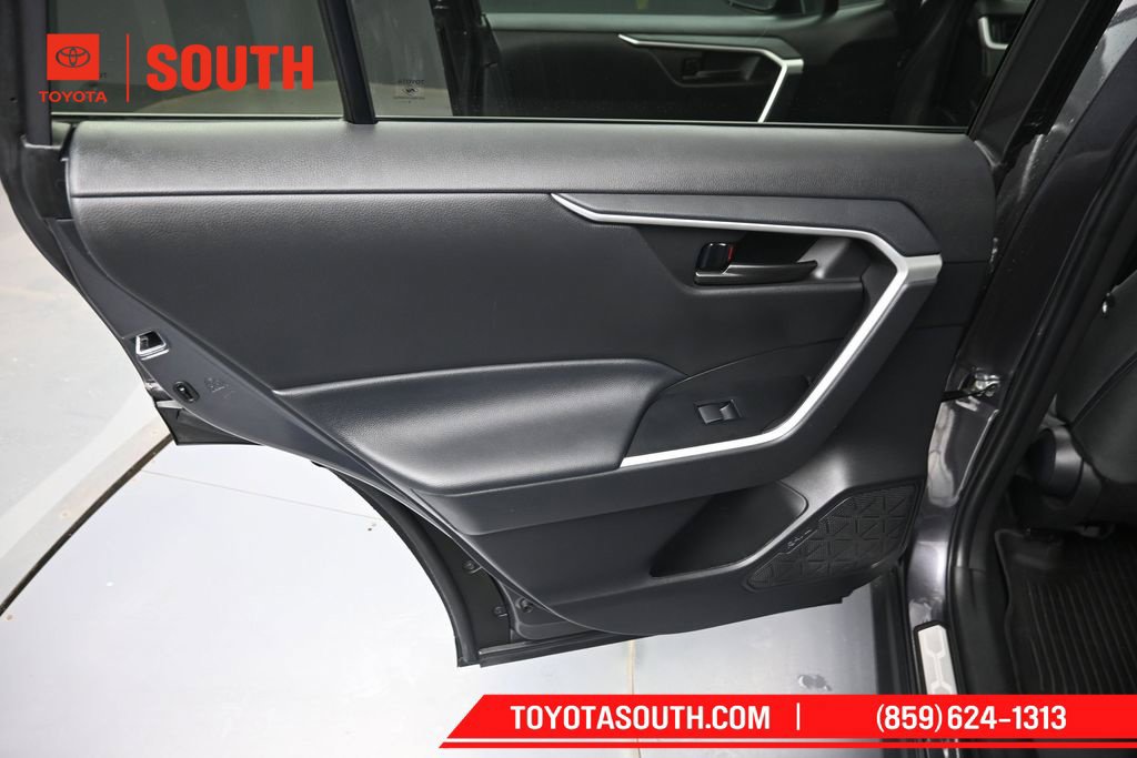 Used 2024 Toyota RAV4 LE FWD image 25