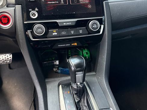 Used 2020 Honda Civic Sport image 5