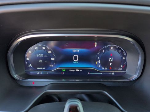 Used 2024 Chevrolet Tahoe High Country w/ Advanced Technology Package image 11