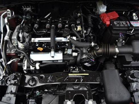 New 2025 Nissan Versa SR w/ Trunk Package image 23