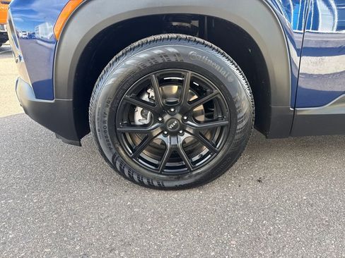 Used 2023 Chevrolet TrailBlazer LS image 26