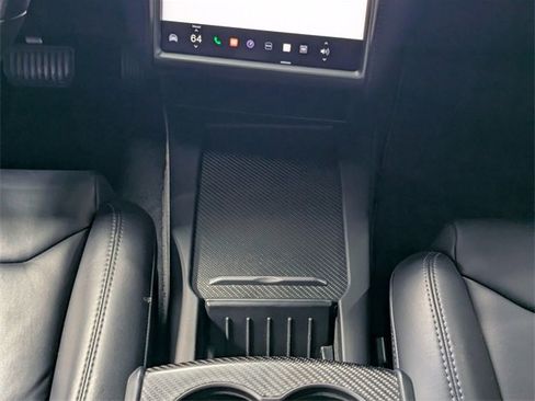 Used 2018 Tesla Model X 75D image 12