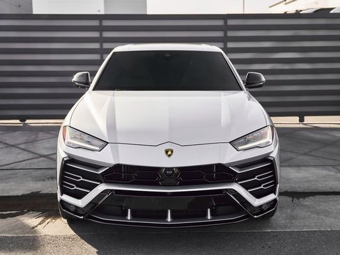 Used 2021 Lamborghini Urus image 7
