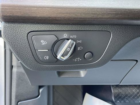 Certified 2024 Audi Q5 2.0T Premium w/ Convenience Package image 24