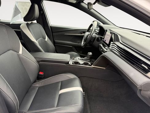 Certified 2025 Toyota Camry SE image 15