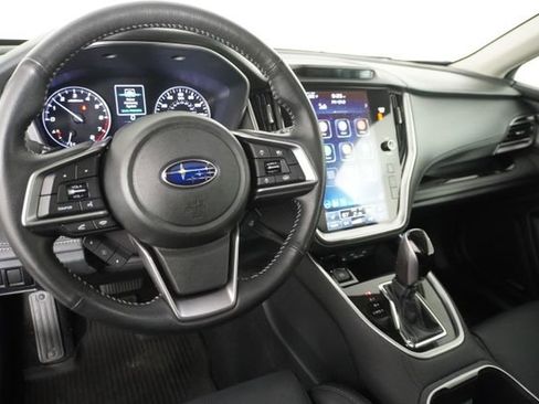 Used 2022 Subaru Outback Limited image 27