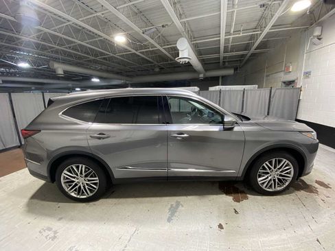 Certified 2023 Acura MDX SH-AWD w/ Advance Package image 27