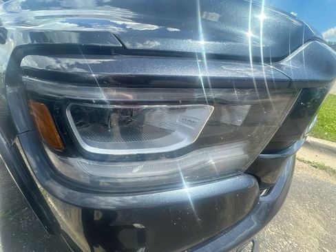Used 2019 RAM 1500 Laramie w/ Sport Appearance Package AWD/4WD image 15