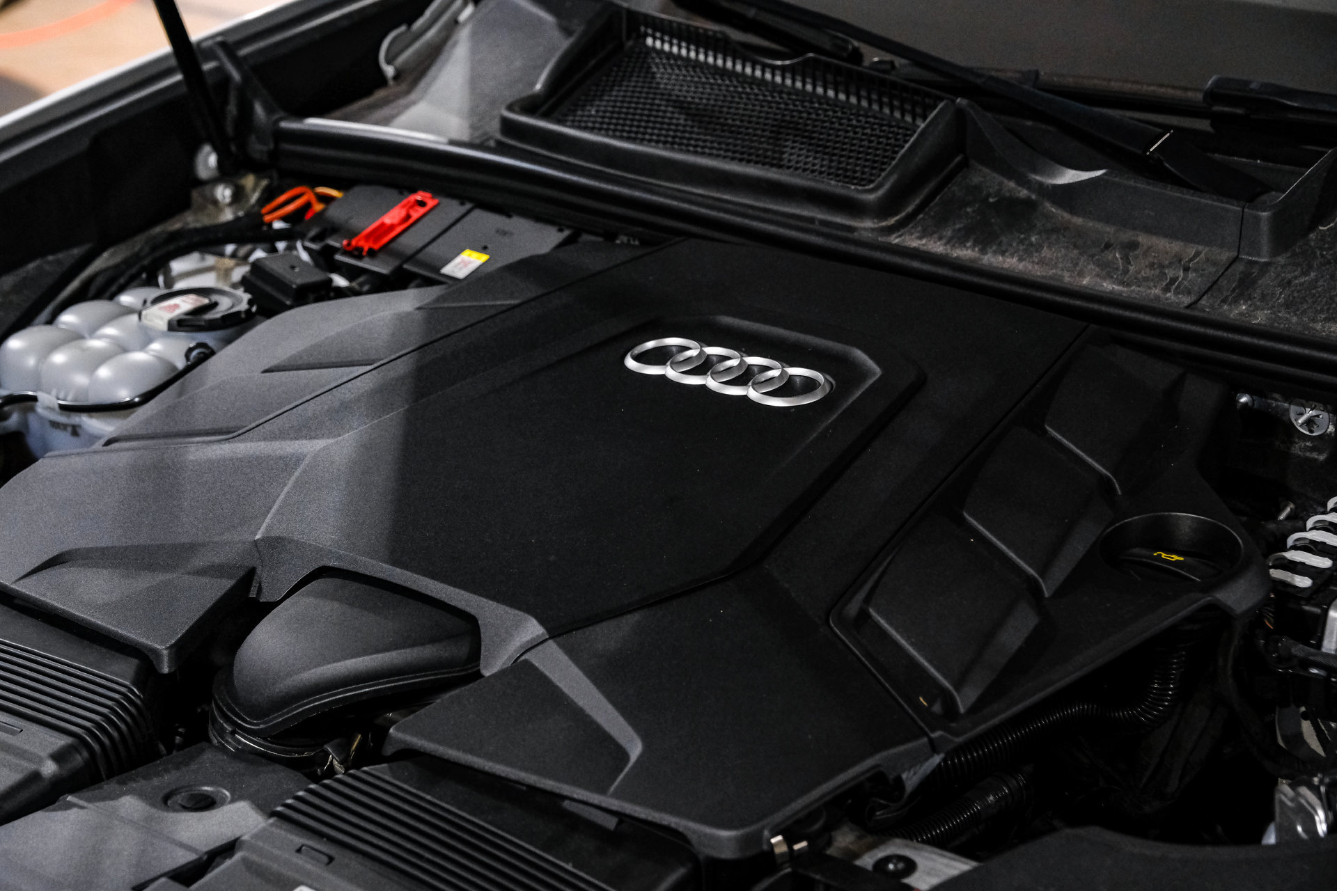 Used 2023 Audi Q8 Premium Plus w/ Premium Plus Package AWD/4WD image 53