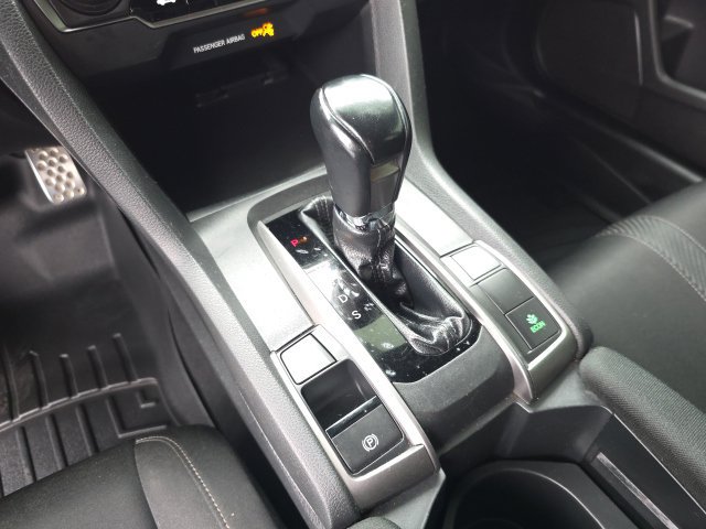 Used 2018 Honda Civic Sport image 19