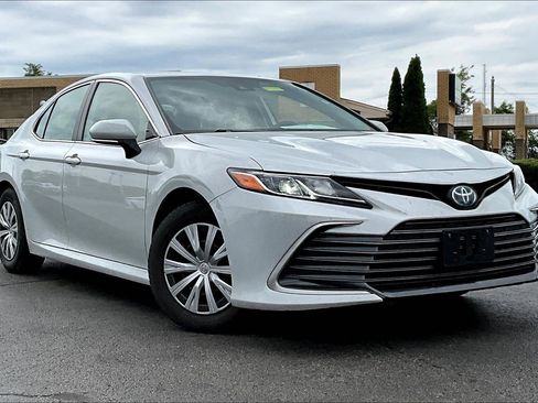 Used 2023 Toyota Camry LE w/ Cold Weather Package FWD image 3