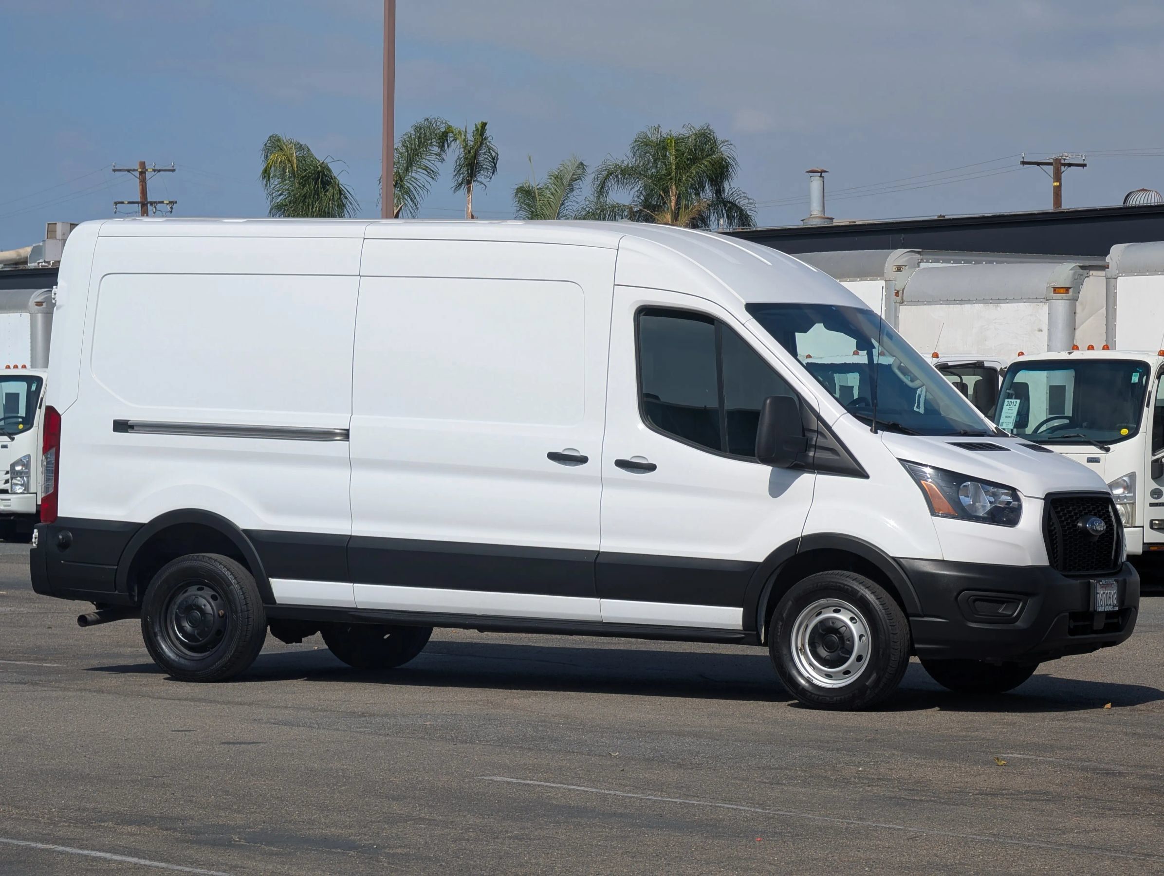 Used 2023 Ford Transit 250 Medium Roof w/ Load Area Protection Package RWD image 1