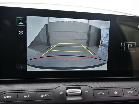 New 2025 Kia K4 LXS image 26