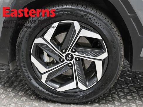 Used 2024 Hyundai Tucson Limited image 35