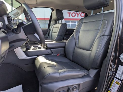 Used 2024 Toyota Tundra SR5 image 12
