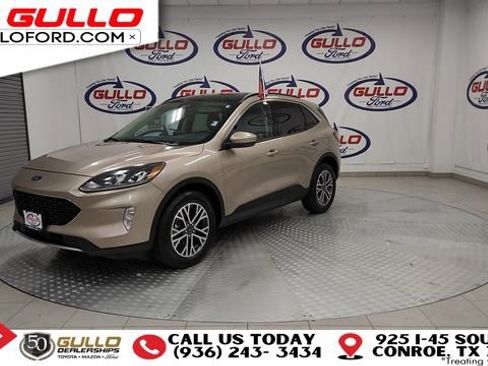 Used 2020 Ford Escape SEL image 4