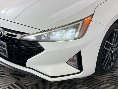Used 2020 Hyundai Elantra Sport w/ Premium Package 02 FWD image 11