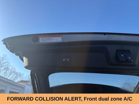 Used 2022 Mitsubishi Outlander SE AWD/4WD image 9