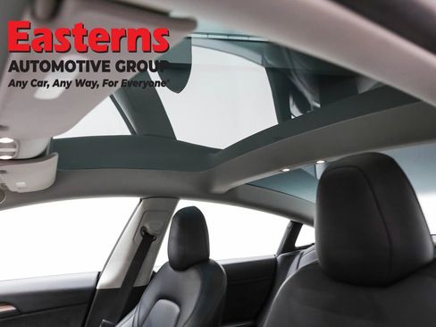 Used 2023 Tesla Model 3 Performance image 31