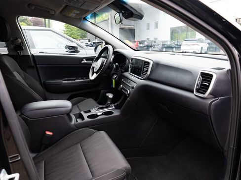Used 2022 Kia Sportage LX FWD image 25