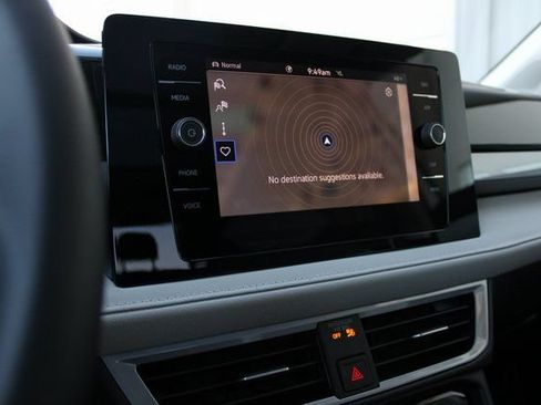 New 2025 Volkswagen Taos SEL AWD/4WD image 4