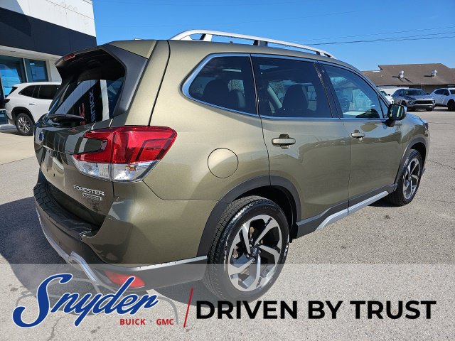 Used 2023 Subaru Forester Touring w/ Popular Package #2 AWD/4WD image 7