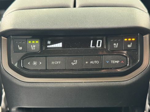 Used 2024 Lexus TX 500h AWD w/ Technology Package image 35