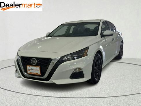 Used 2022 Nissan Altima 2.5 S FWD image 1