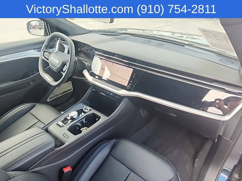 Used 2024 Jeep Wagoneer Launch Edition AWD/4WD image 40