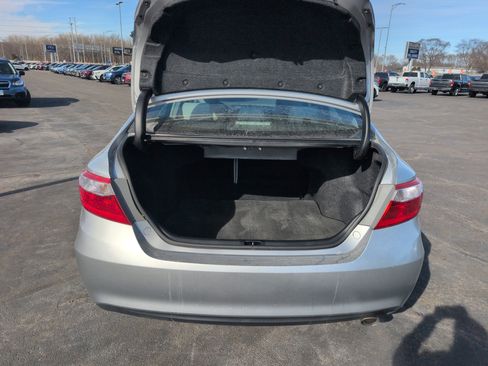 Used 2015 Toyota Camry XLE image 31
